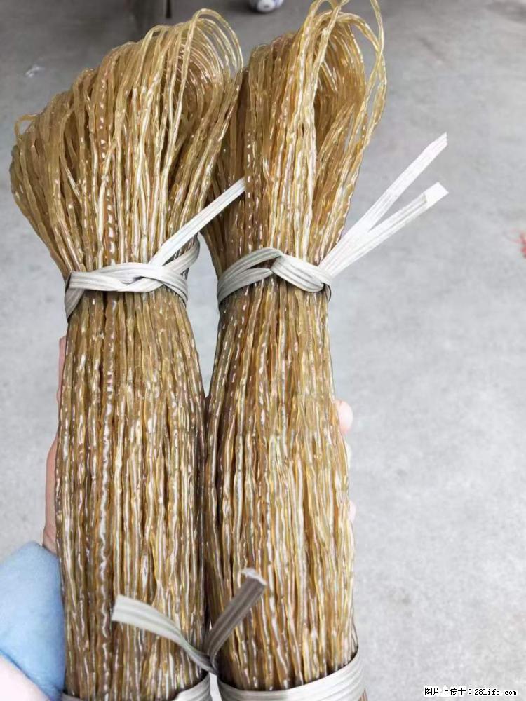 【灌阳正宗红薯粉】美女家里自己做的,干净卫生,假一赔十,价格合理,抢购电话:13737312895 - 土特产 - 饮食特产 - 钦州分类信息 - 钦州28生活网 qinzhou.28life.net