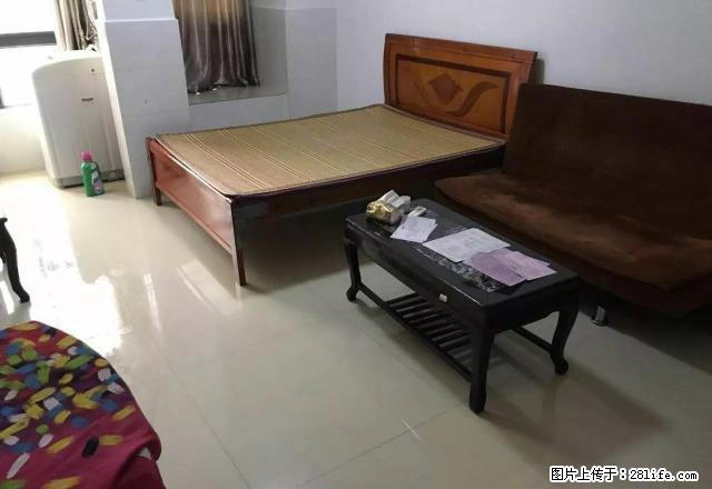 青城中央广场大单间出租700块家电家具齐全有钥匙免费看房 - 房屋出租 - 房屋租售 - 钦州分类信息 - 钦州28生活网 qinzhou.28life.net