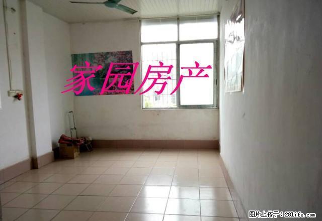 六峰路单位房出租2房2厅，免物业，清静舒适 - 房屋出租 - 房屋租售 - 钦州分类信息 - 钦州28生活网 qinzhou.28life.net